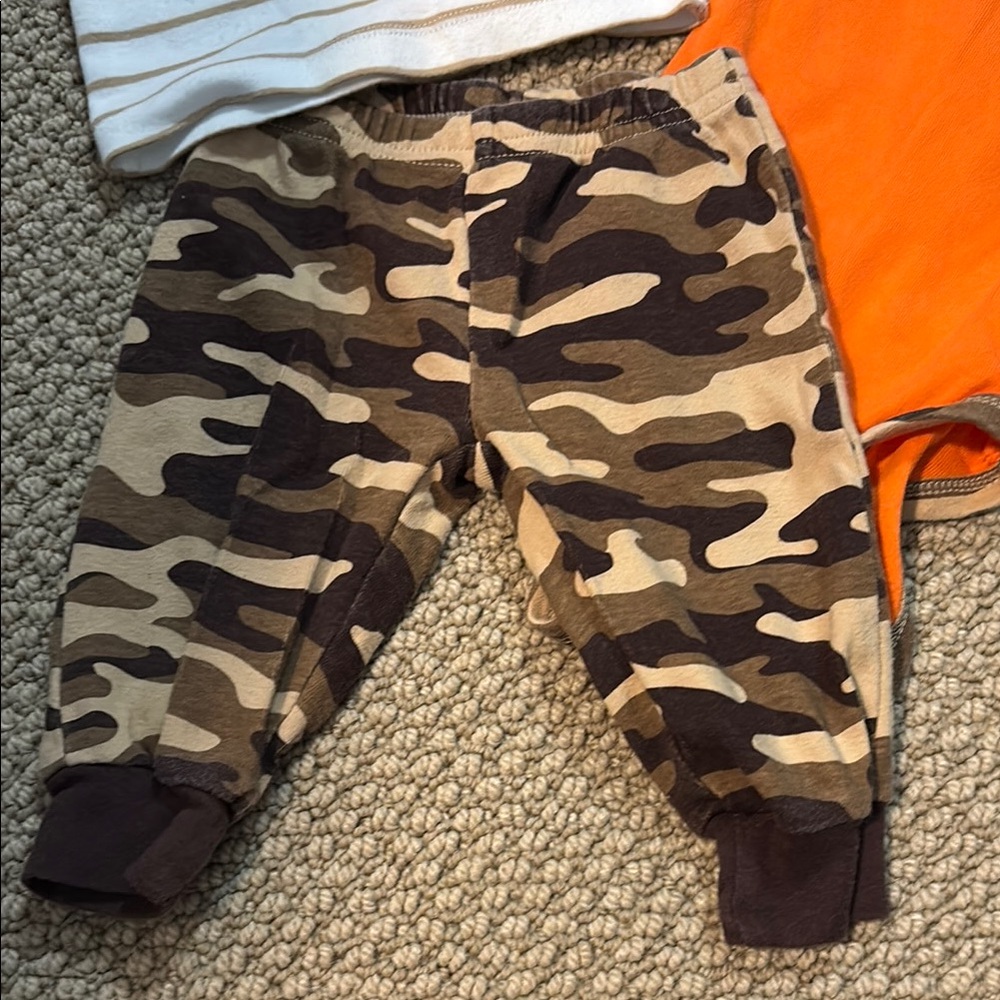 Camo Set - Picture 2 of 5